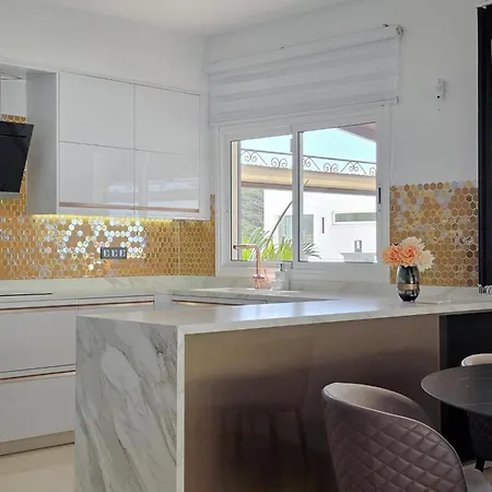 בית נופש Karat Roque Del Conde